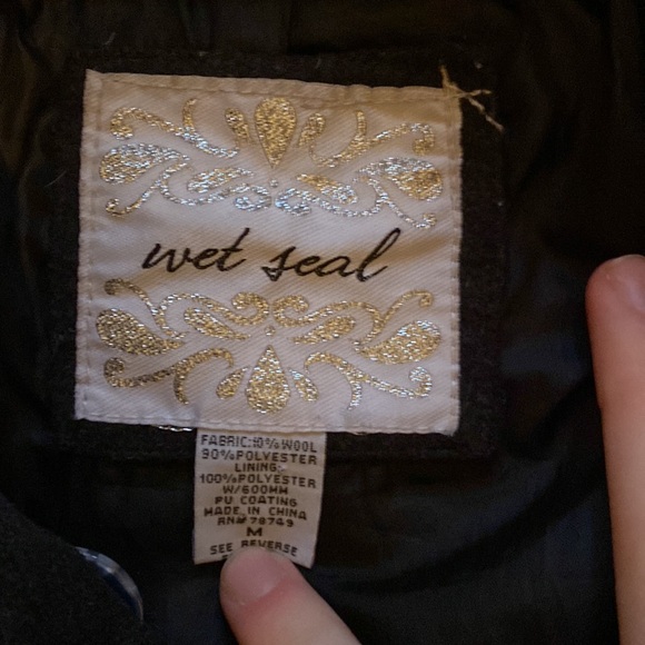 womens heavy coat - Picture 2 of 3